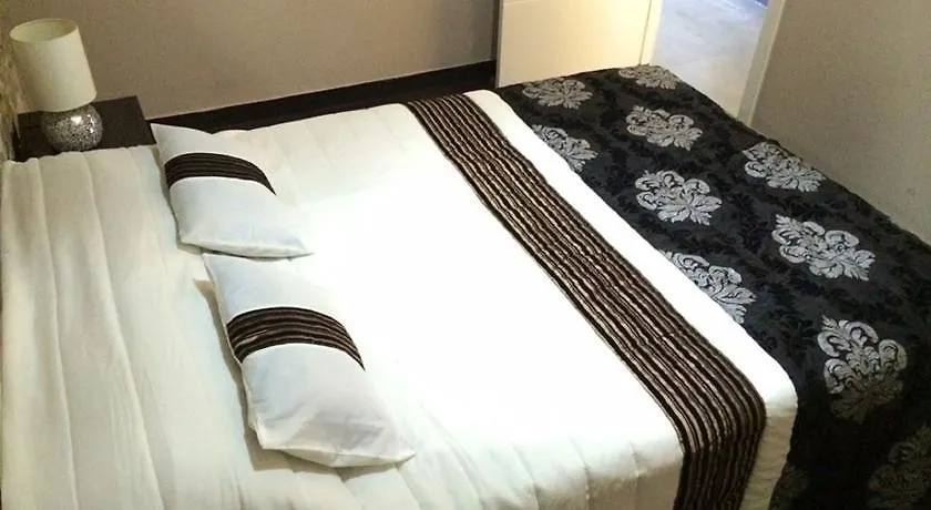 Apartamento Orlando 阿德耶 0*,  西班牙